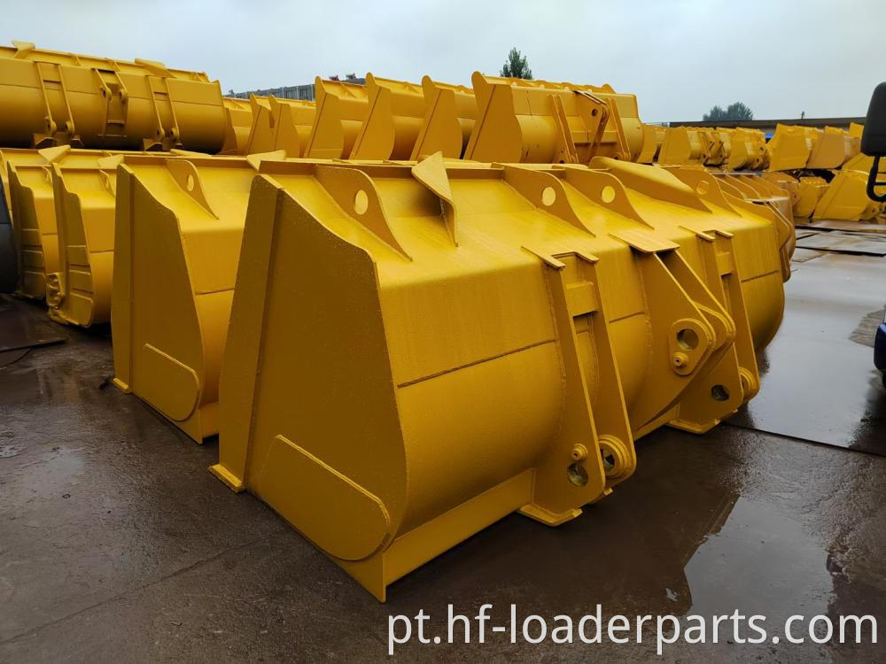 All kinds of loader buckets